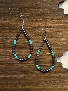 Handmade Taos Midnight Sky Black Hematite Western Pearl Earrings